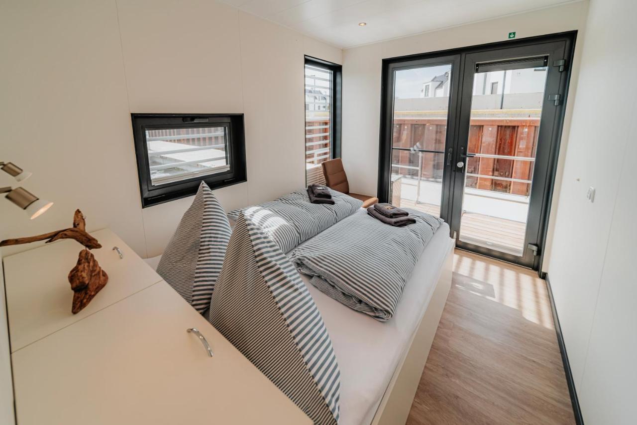 פנמינדה Schwimmendes Ferienhaus "Trinity" Ihr Seahome Auf Der Ostsee מראה חיצוני תמונה
